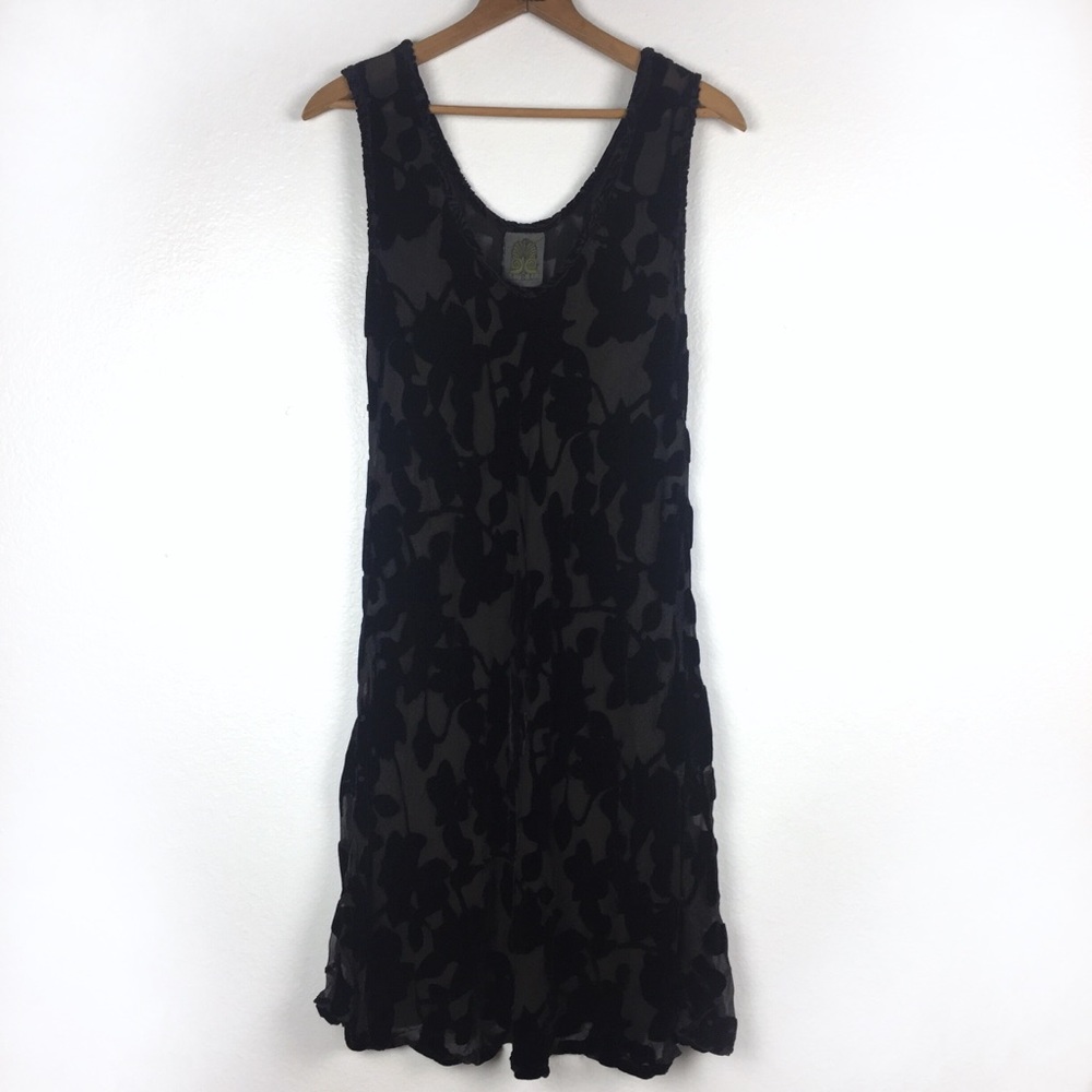 URU Kristine St Rrik Lagenlook Velvet Dress
